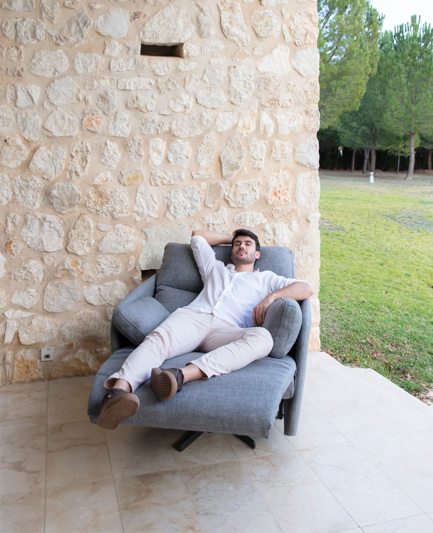 adan sillon fama 2022 08 baja